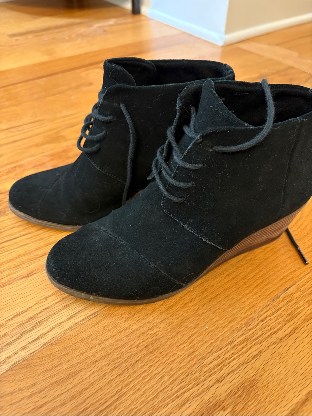 Toms Black Suede Lace-Up Wedge Ankle Boots